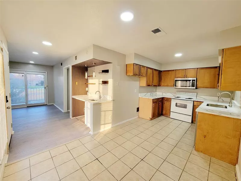 5722 Marvin Loving Drive #228, Garland, TX 75043