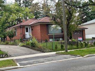 21 Benway DR, Toronto W10, ON M9W 1Z2