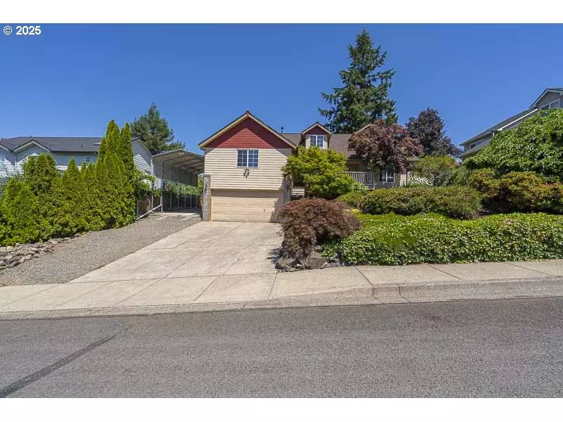 Salem, OR 97302,1823 BERNDT HILL DR S