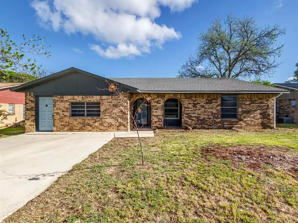 Brownwood, TX 76801,3505 Surrey Lane