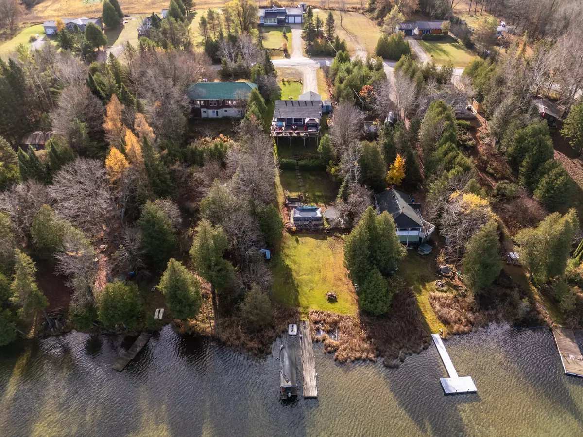 West Grey, ON N0C 1H0,474839 TOWNSEND LAKE RD