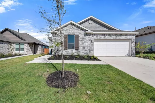 3809 Belleview Place, Crandall, TX 75114