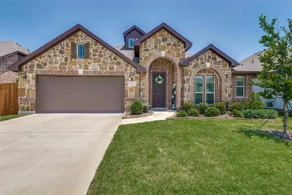 701 Smothermon Farm Road,  Little Elm,  TX 75068