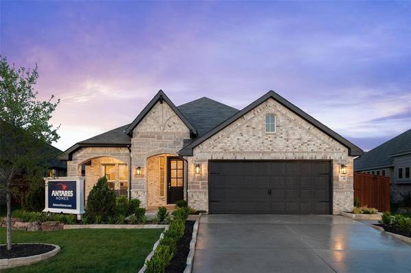 3918 Hometown Boulevard,  Heartland,  TX 75126