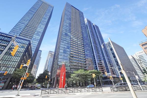 110 Charles ST E #2310, Toronto C08, ON M4Y 1T5