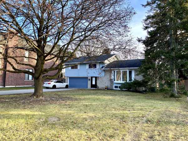 Markham, ON L3P 1P3,8 Honeybourne CRES