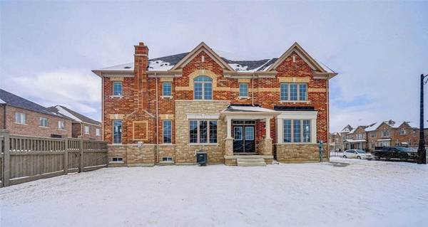 532 Mactier DR, Vaughan, ON L4H 4T9