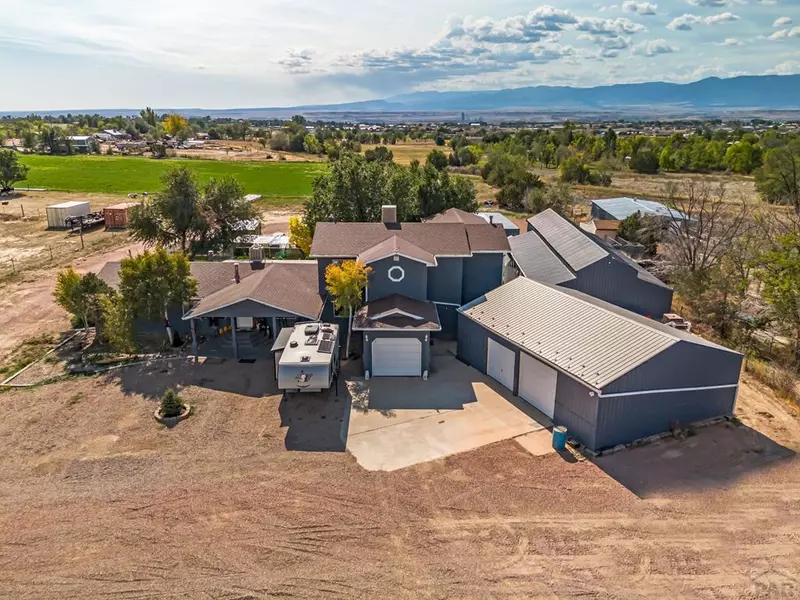 855 5th St, Penrose, CO 81240