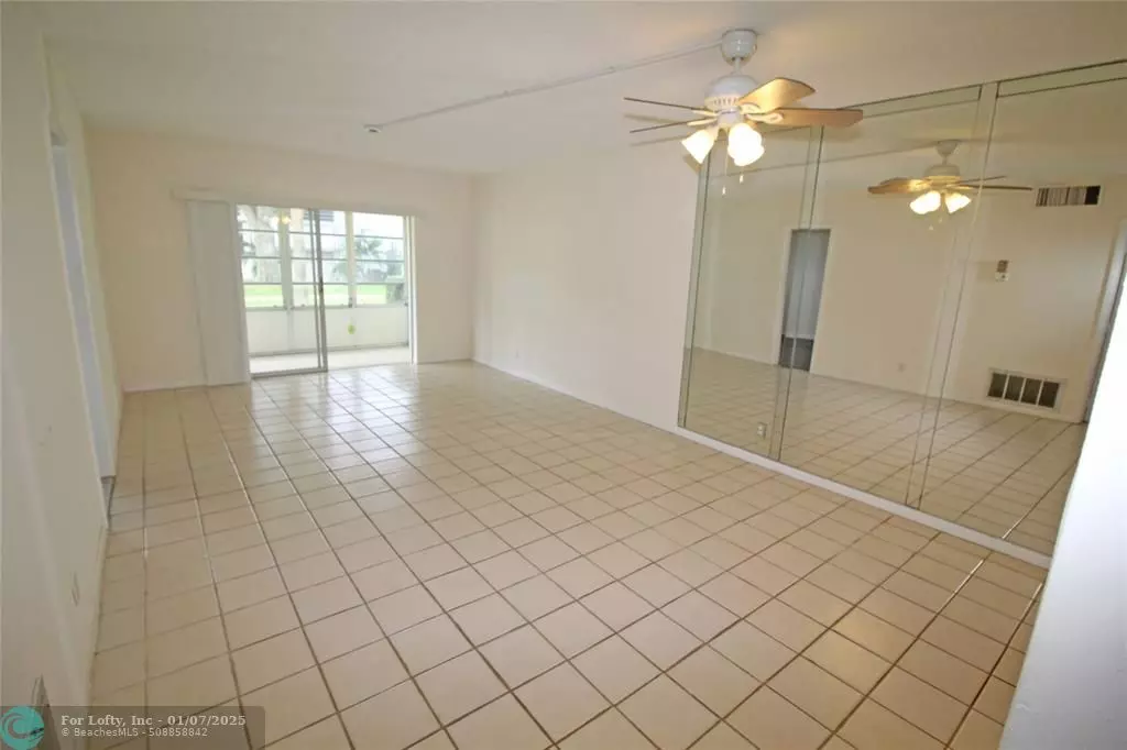 Pompano Beach, FL 33064,2475 W Golf Blvd  #141