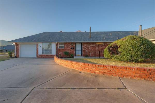 6505 N Shawnee Avenue, Oklahoma City, OK 73116