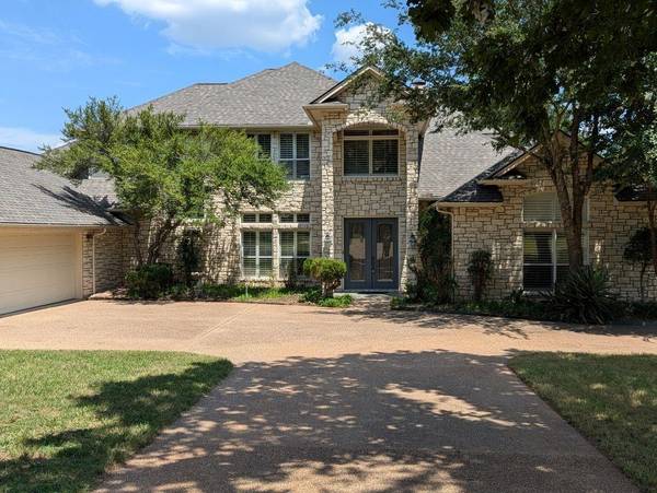 7504 Ravenswood Road, Granbury, TX 76049