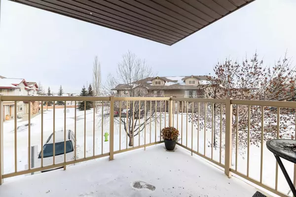 Red Deer, AB T4P 0H7,31 Jamieson AVE #925