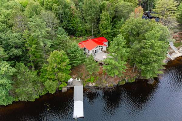 1076 Thanksgiving Rock WAY, Gravenhurst, ON L0K 2B0