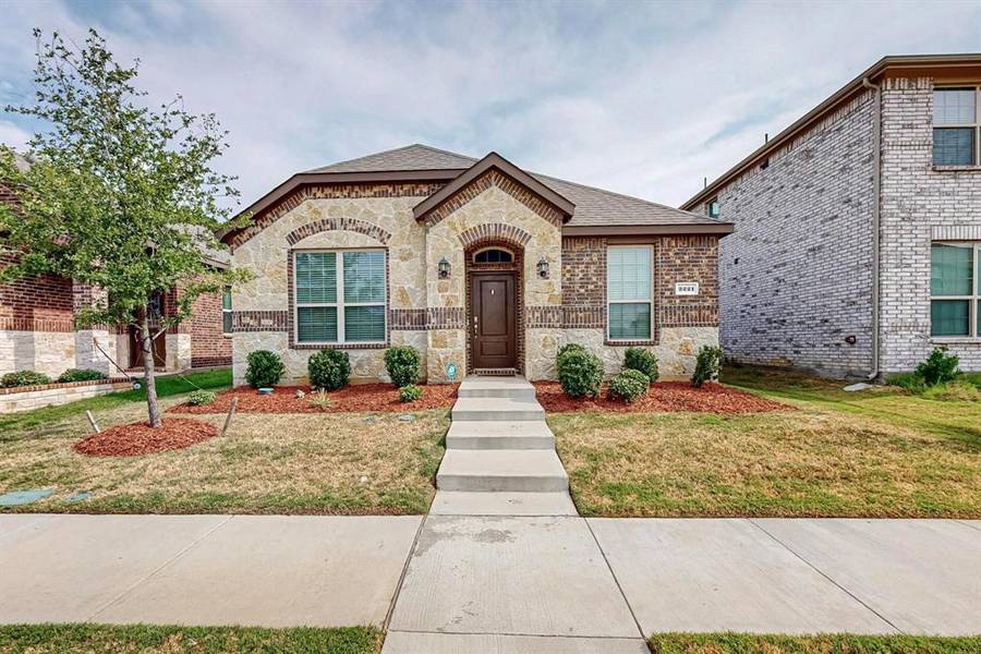 2221 Obsidian Drive, Little Elm, TX 76227