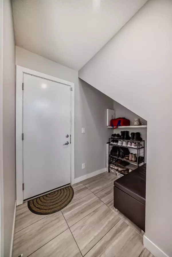 Calgary, AB T3P 1K3,67 Sage Meadows CIR Northwest