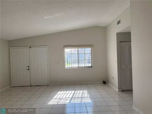 Hialeah Gardens, FL 33018,12381 NW 97th Pl