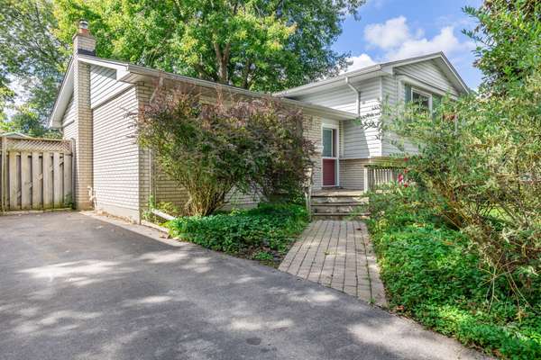 59 Scotchpine CRES, London, ON N6G 2E1