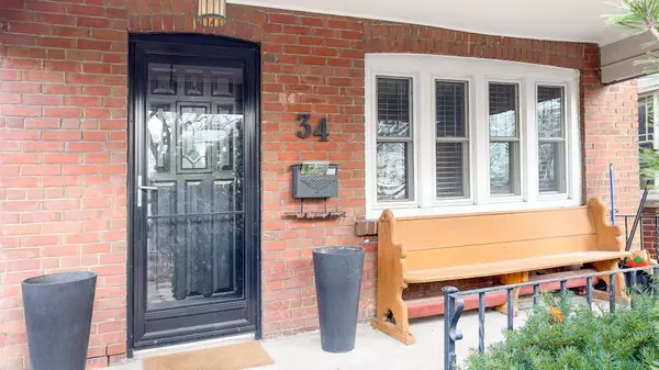 Toronto, ON M6M 4W5,34 Sunnybrae CRES