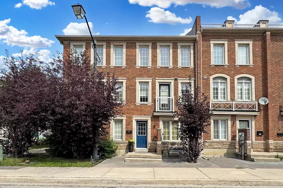 76 Joseph Griffith LN, Toronto W05, ON M3L 0C7