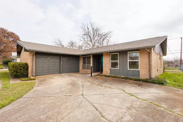 Richardson, TX 75080,727 Pinehurst Drive