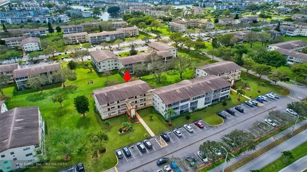 Boca Raton, FL 33434,493 Mansfield L  #493