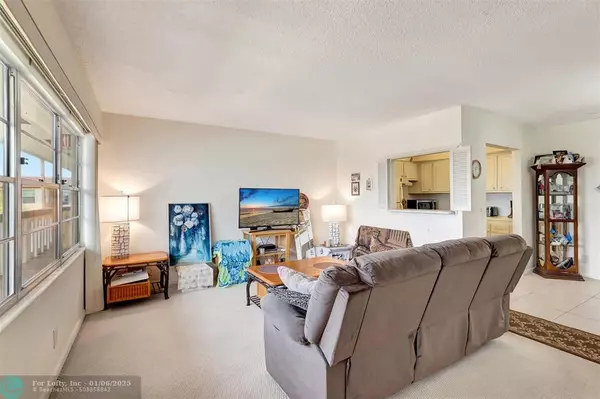 Boca Raton, FL 33434,493 Mansfield L  #493