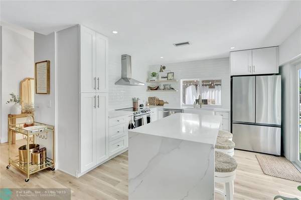 Hollywood, FL 33026,63 Forest Cir