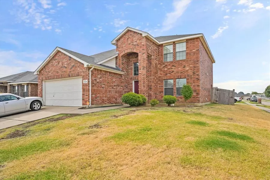 7200 Lake Front Trail, Arlington, TX 76002