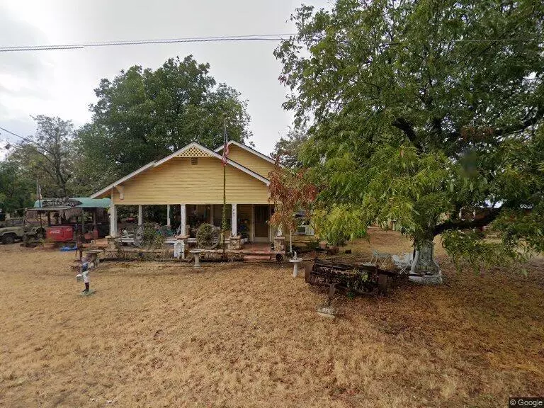 Rio Vista, TX 76093,405 N Cleburne Whitney Road