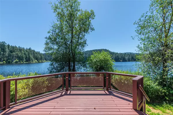 Salt Spring, BC V8K 1Y1,732 Beaver Point Rd