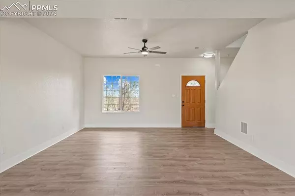 Pueblo, CO 81007,538 E Heron DR