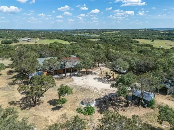 1348 County Road 2013, Glen Rose, TX 76690