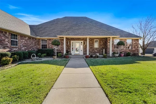 Rockwall, TX 75032,876 Equestrian Drive