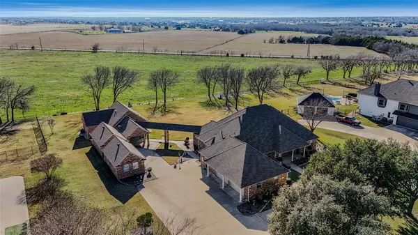 Rockwall, TX 75032,876 Equestrian Drive