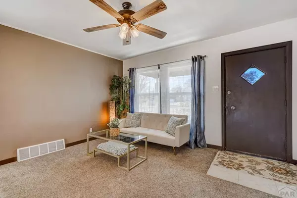 Pueblo, CO 81004,614 Acero Ave