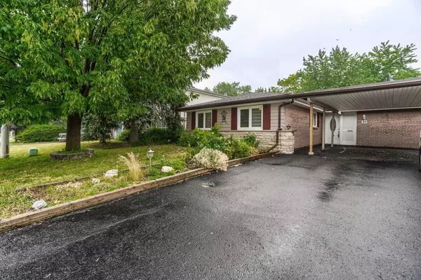 31 Farmington DR #Upper, Brampton, ON L6W 2V3