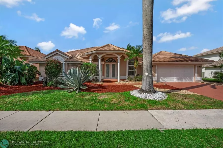 10625 Maple Chase Drive, Boca Raton, FL 33498