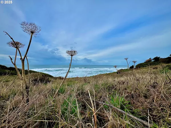 Yachats, OR 97498,531 HWY 101