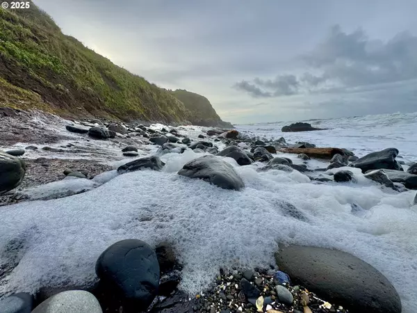 Yachats, OR 97498,531 HWY 101