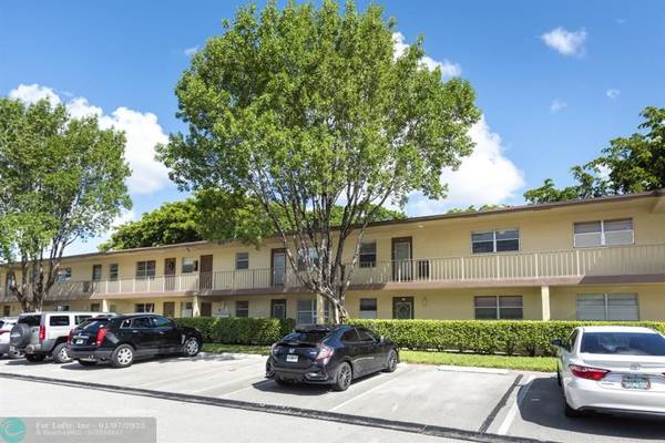 7360 NW 1st St  #206, Margate, FL 33063