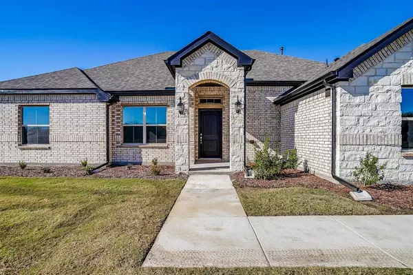 4934 Elizabeth, Lone Oak, TX 75453