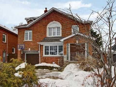 184 Parkview Hill CRES, Toronto E03, ON M4B 1R8