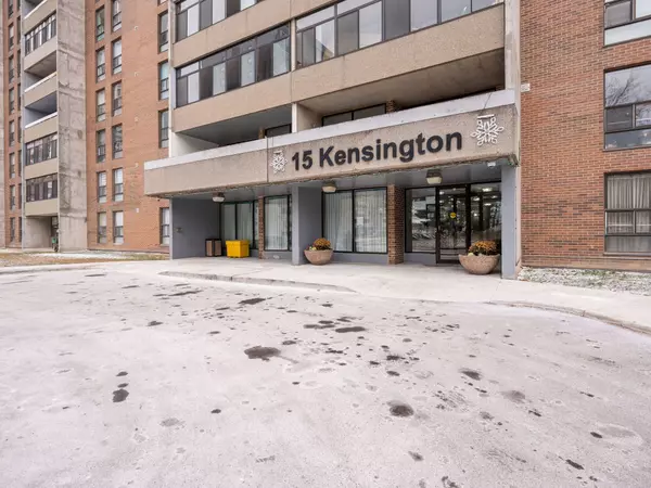 Brampton, ON L6T 3W2,15 Kensington RD #101