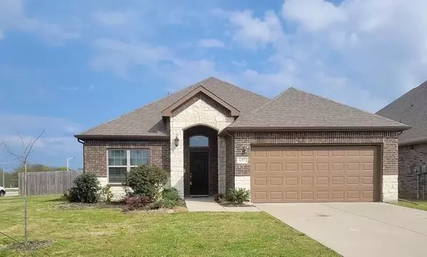 637 Redwood Drive, Greenville, TX 75402