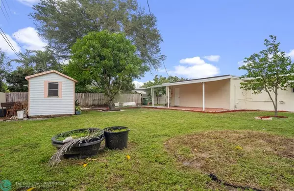 Pembroke Pines, FL 33024,7340 NW 1st Ct