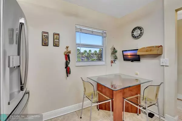 Boynton Beach, FL 33435,2620 NE 1st Ct  #311