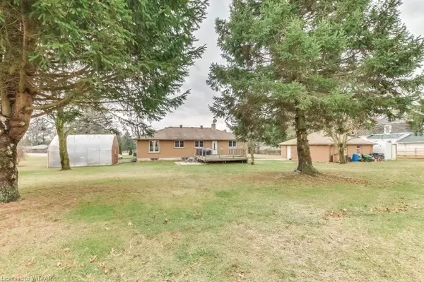 Haldimand-norfolk, ON N4B 2A4,445 TALBOT RD