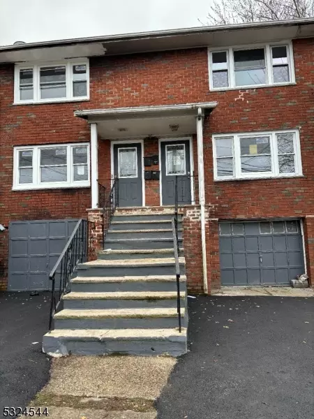 Irvington Twp., NJ 07111,878 Chancellor Ave #2