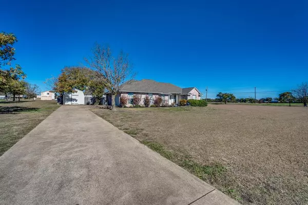 Waxahachie, TX 75167,8099 Mavis Avenue