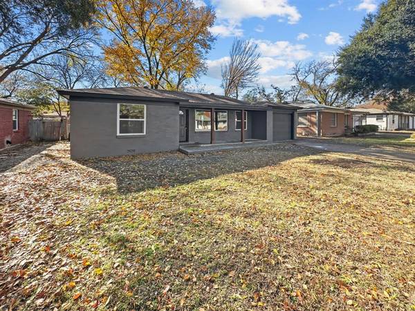 5517 Durham Avenue, Fort Worth, TX 76114